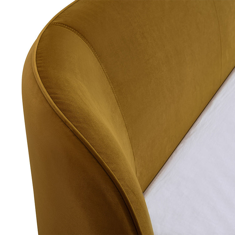 Lambrant Orange Queen Bed