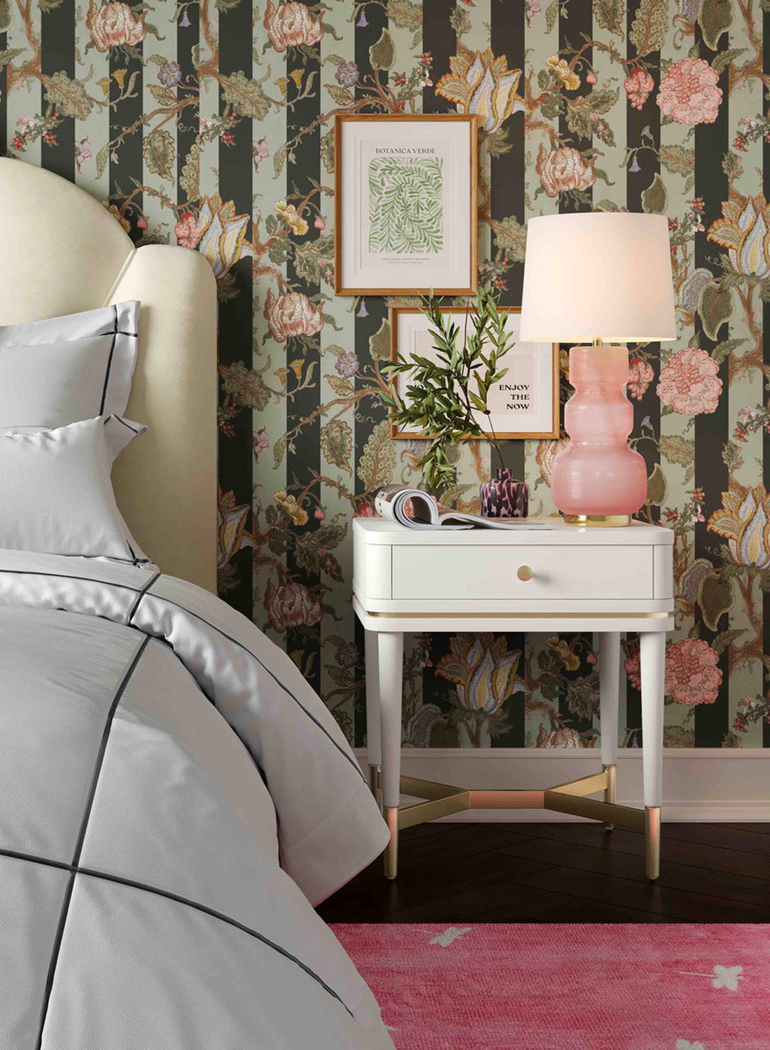 Julissa Nightstand, cream