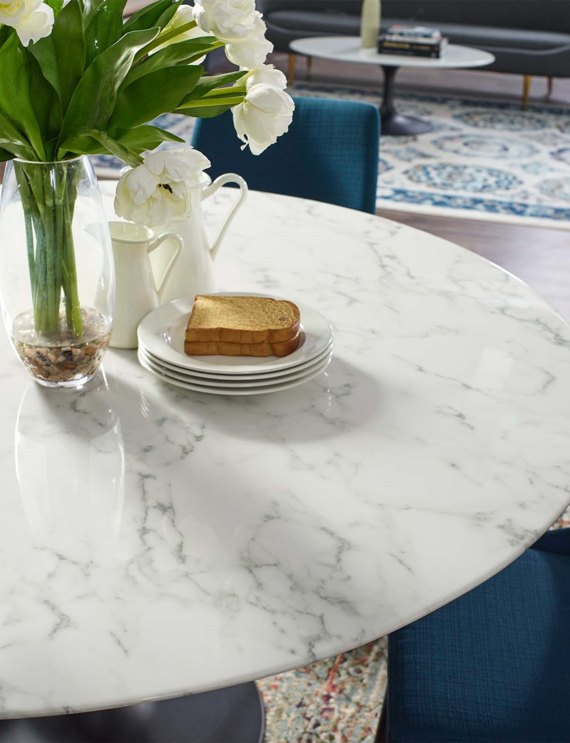 Lily Round Marble 40 Dining Table, black base